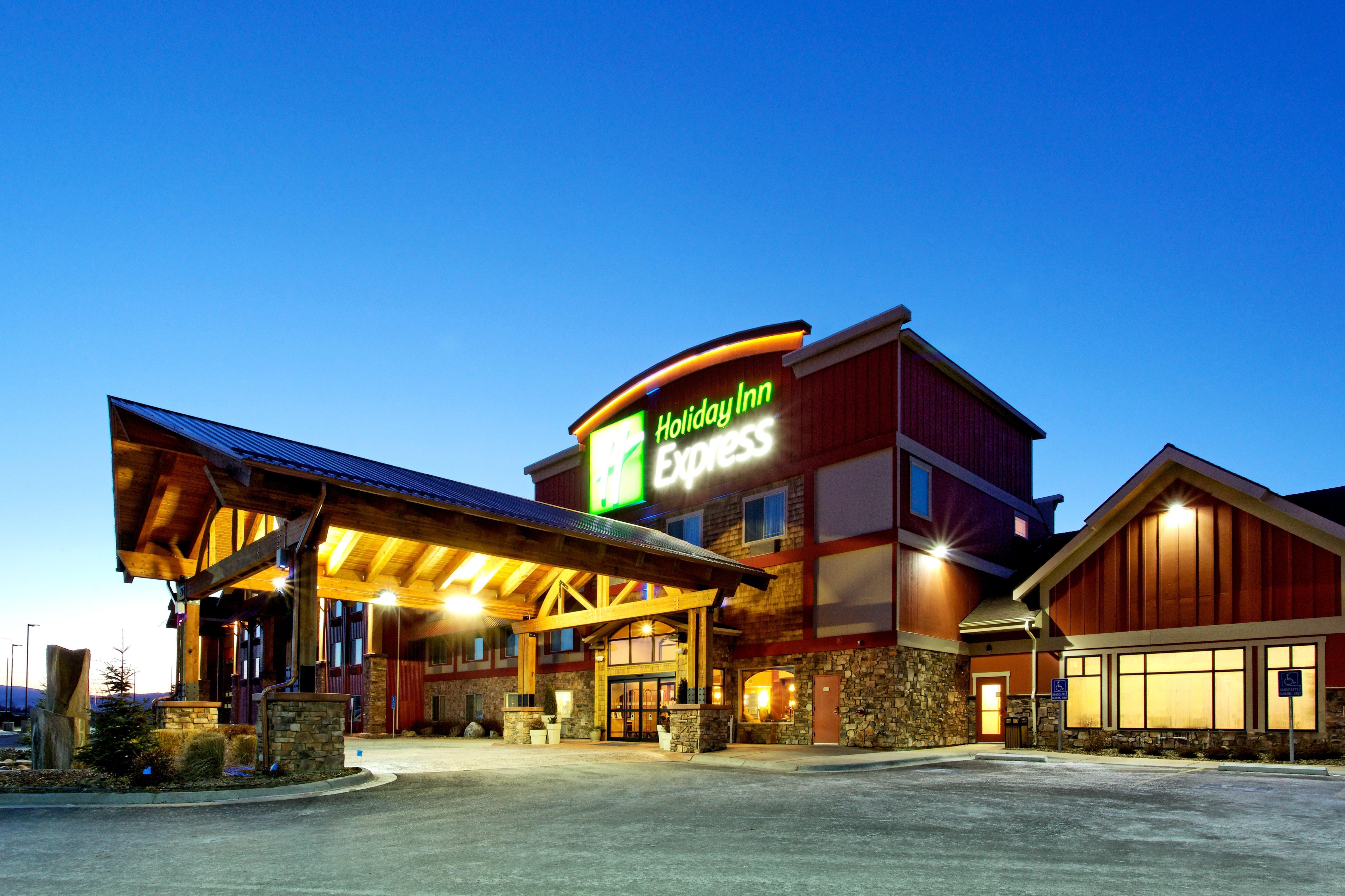 Holiday Inn Express Hotel & Suites Kalispell By Ihg Exterior foto