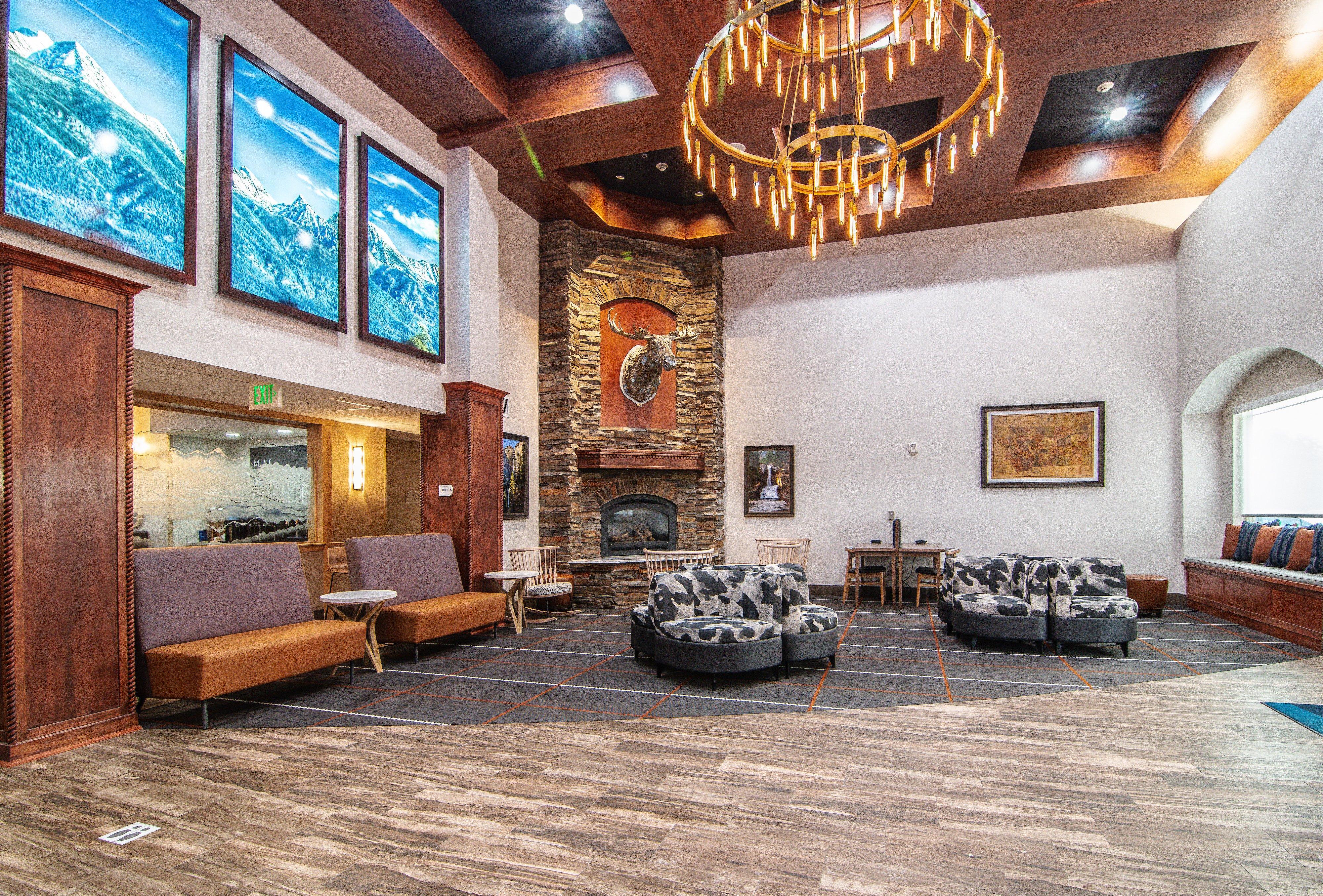 Holiday Inn Express Hotel & Suites Kalispell By Ihg Exterior foto