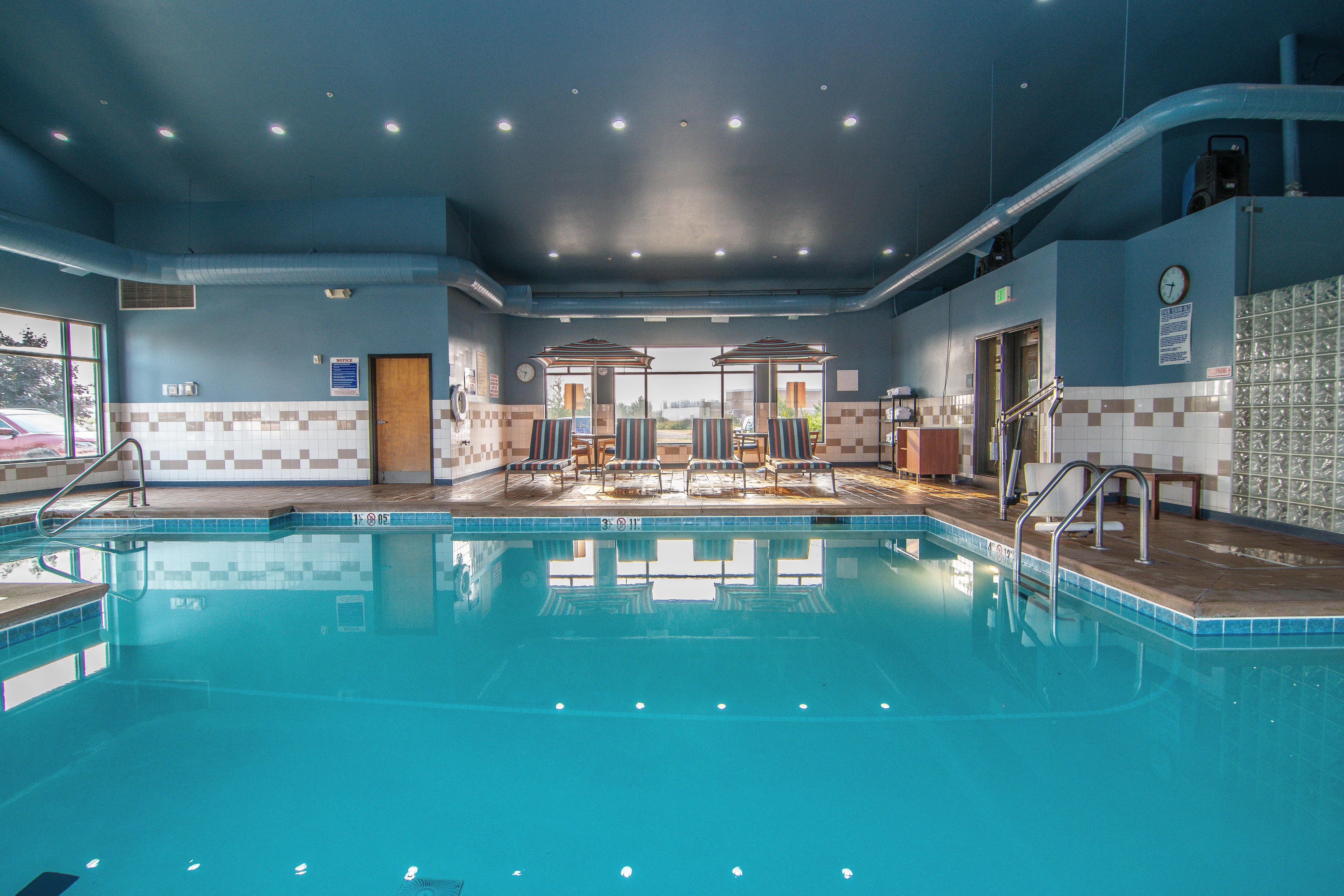 Holiday Inn Express Hotel & Suites Kalispell By Ihg Exterior foto